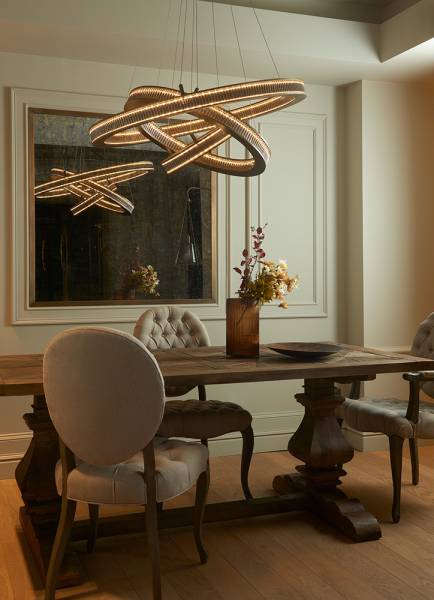 Luminaire design moderne et contemporain haut de gamme pour salon – Projet à Lyon Luminaire design moderne et contemporain haut de gamme pour salon – Projet à Lyon