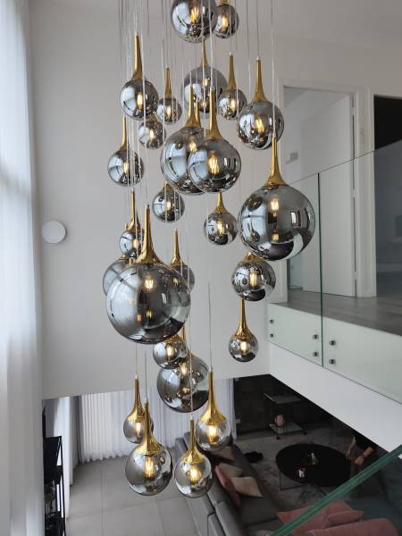 Grand luminaire design sur mesure Ecully